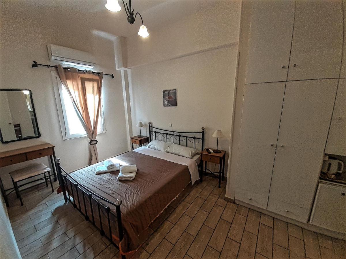 Central 9 Rooms Ermupoli Exteriér fotografie